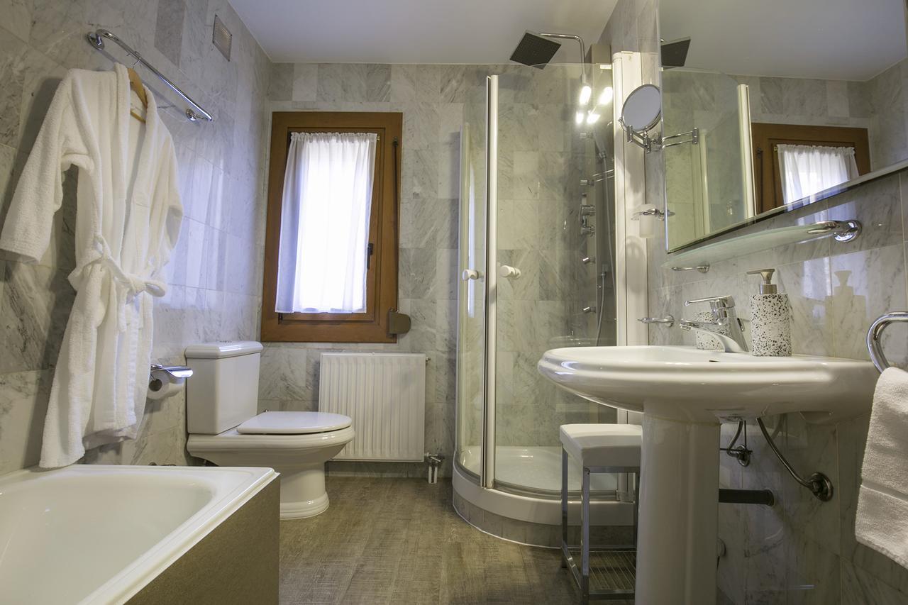 B&B La Lluna La Massana Buitenkant foto